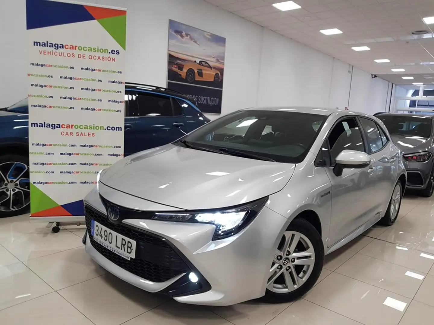 Toyota Corolla 1.8 125H ACTIVE TECH E-CVT Gris - 2
