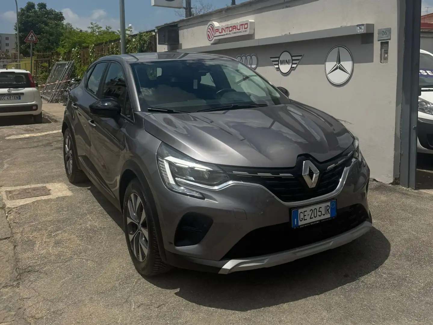 Renault Captur Captur 1.0 tce Intens Gpl 100cv my21 Gris - 2
