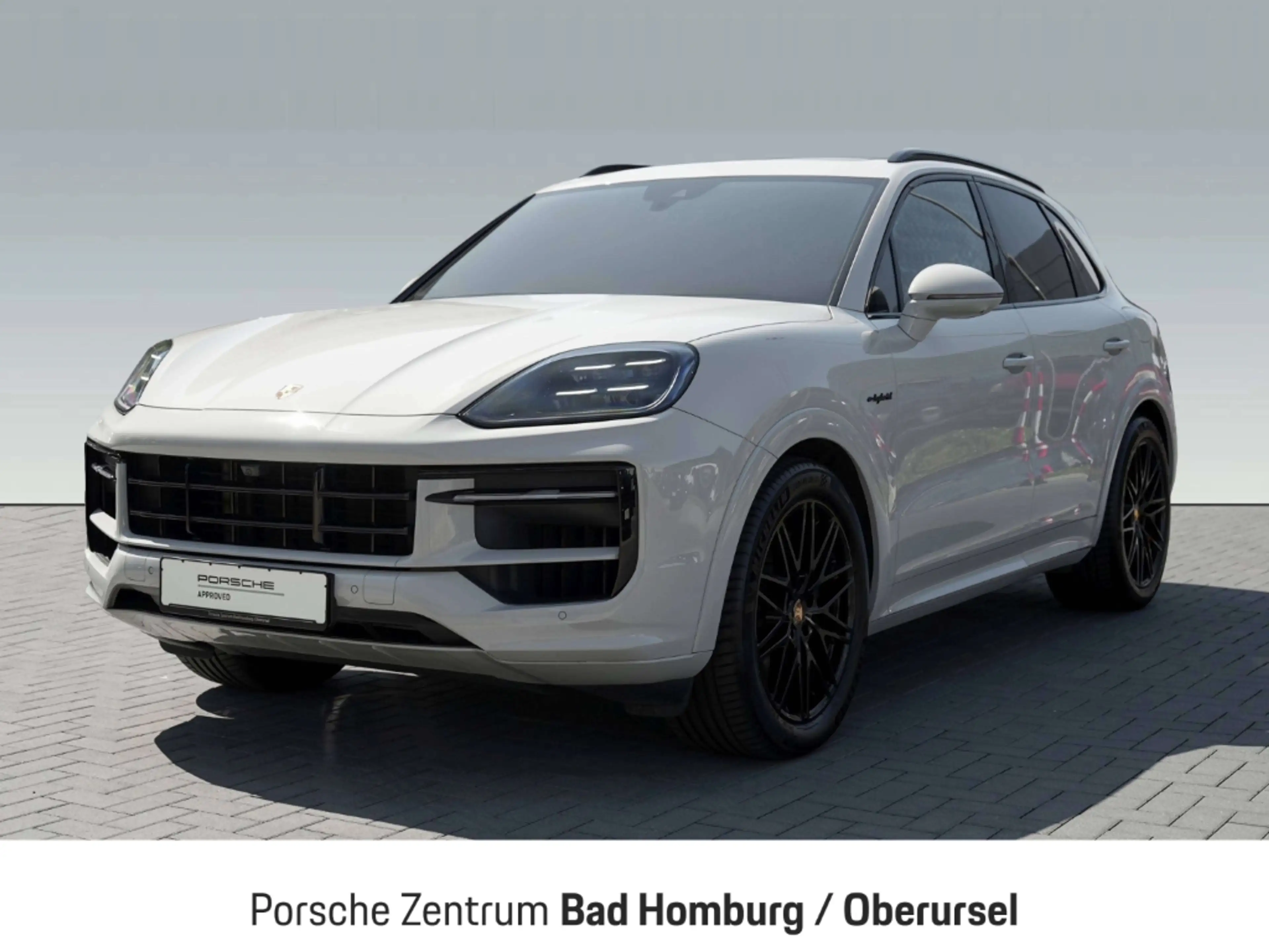 Porsche Cayenne E-Hybrid Burmester HA-Lenkung Head-Up