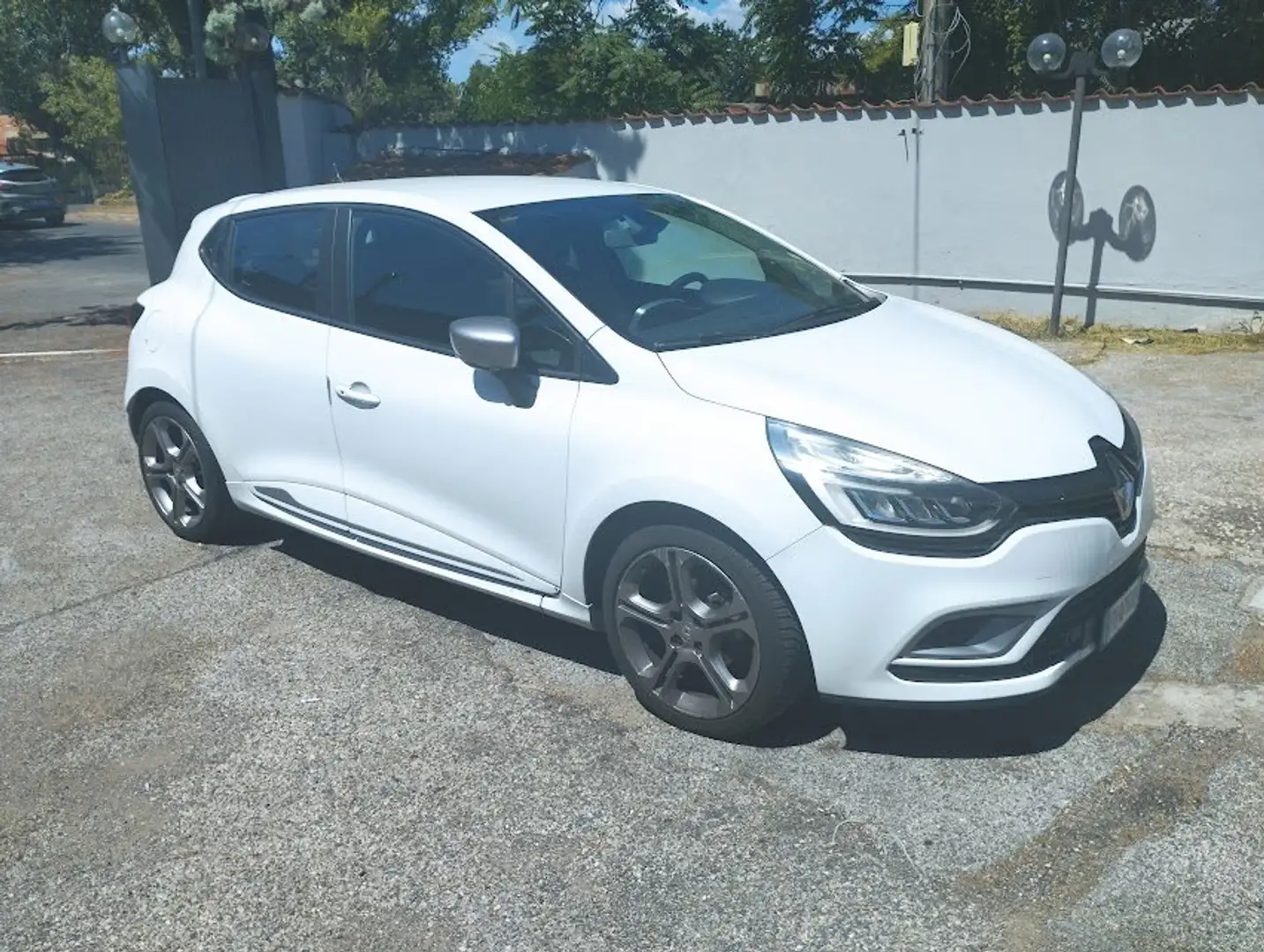 Renault Clio Clio 1.2 GT Line 120cv(TUA A 175 EURO AL MESE ) Blanc - 1