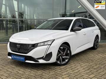 SW 1.6 Plug-in Hybrid 225pk Allure Black Pack 360