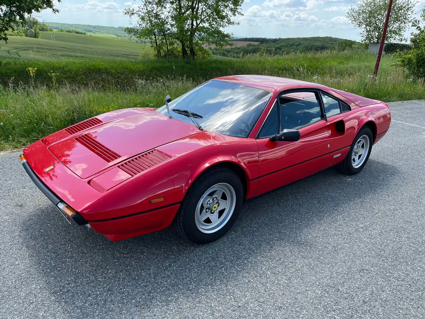 Ferrari 308 GTB QUATTROVALVOLE Rojo - 1