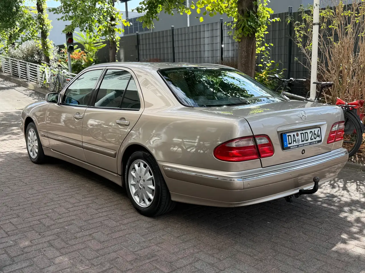 Mercedes-Benz E 220 E-Klasse CDI Elegance, foto 3