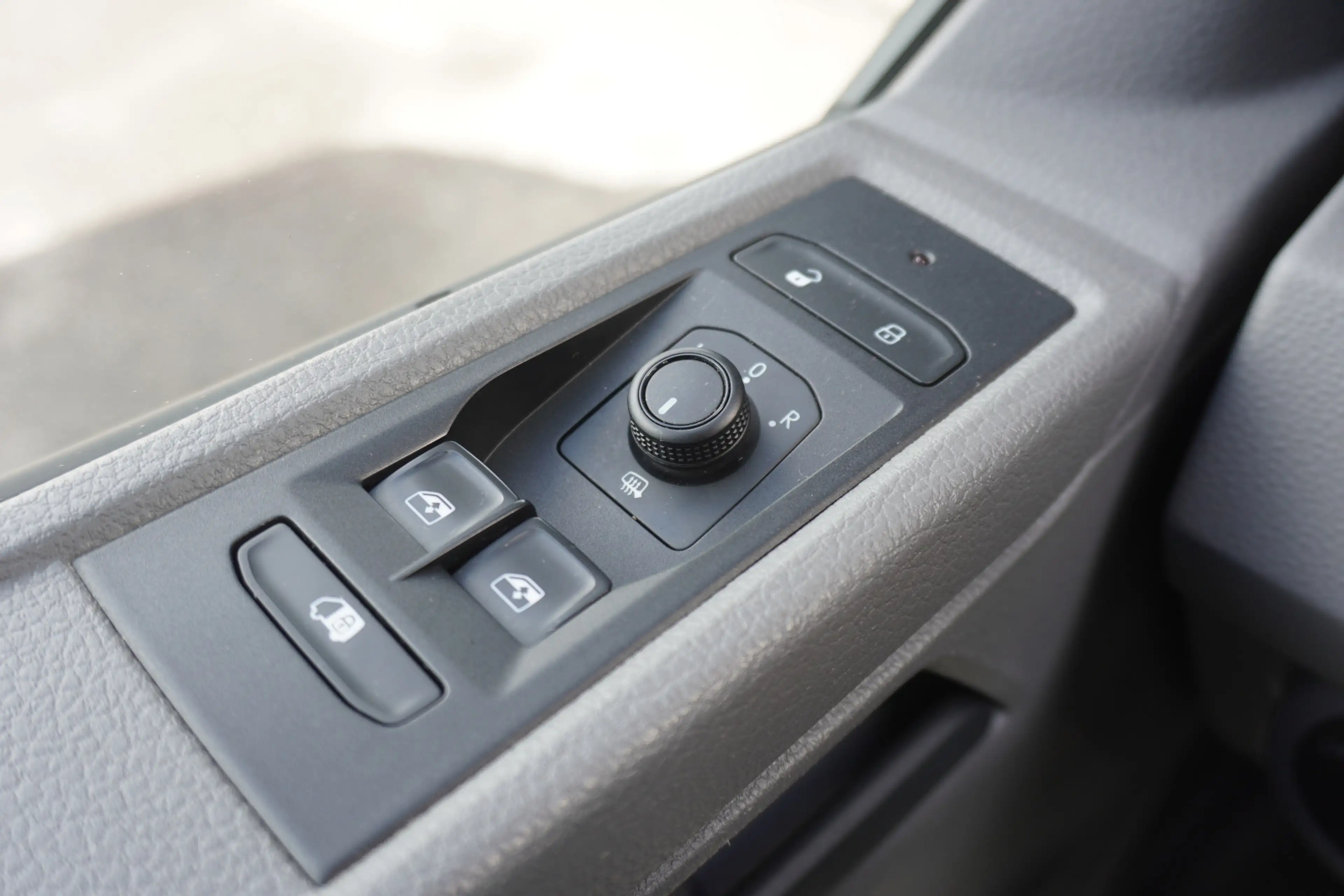 Volkswagen Transporter L2H1 110pk L2H1 Camera Apple Carplay Airco Cruise — photo 10