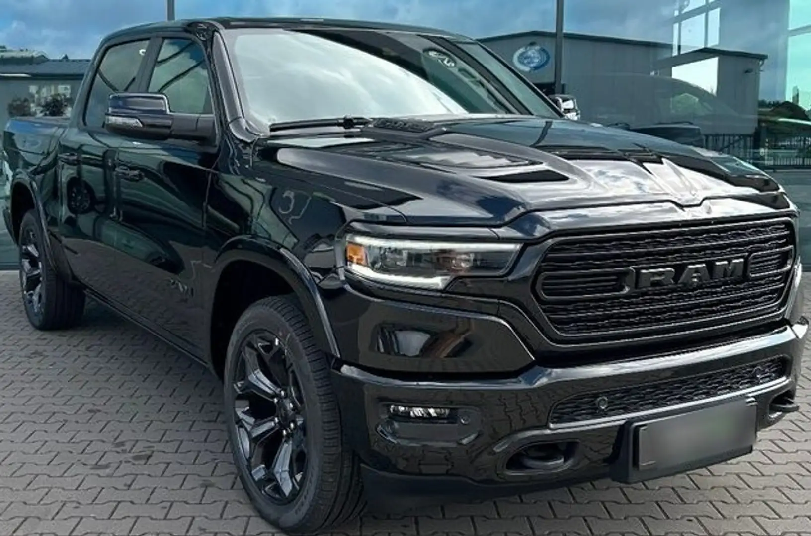 Dodge RAM 5.7L V8 Rebel Negro - 2