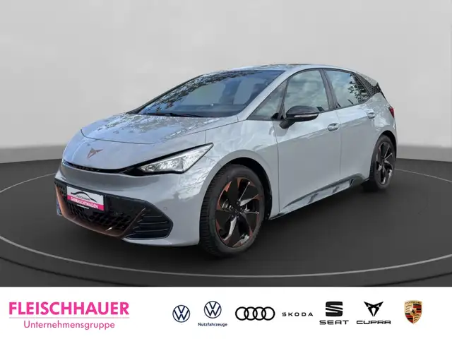 CUPRA Born LED Mirror-Link Keyless-Go Einparkhilfe v/h