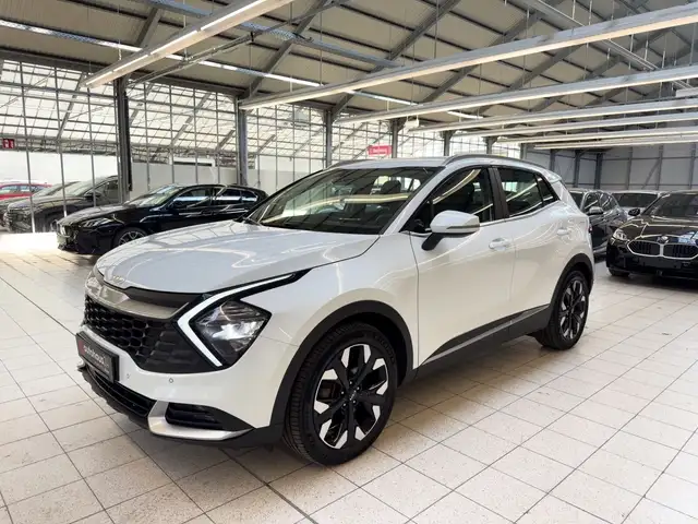 Kia Sportage view 3