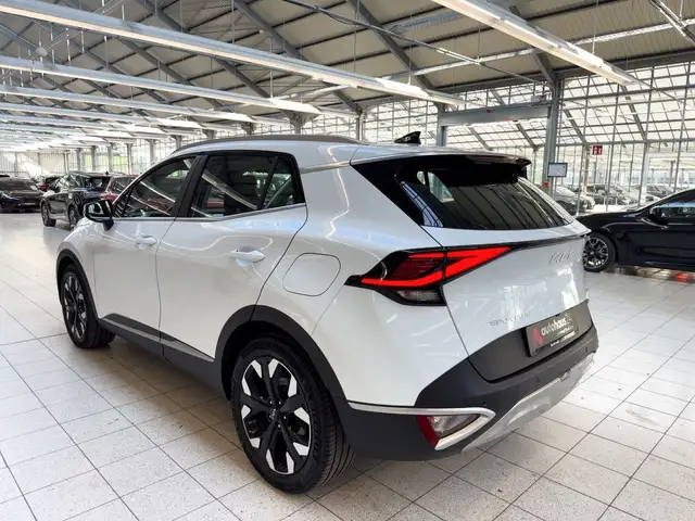 Kia Sportage view 4