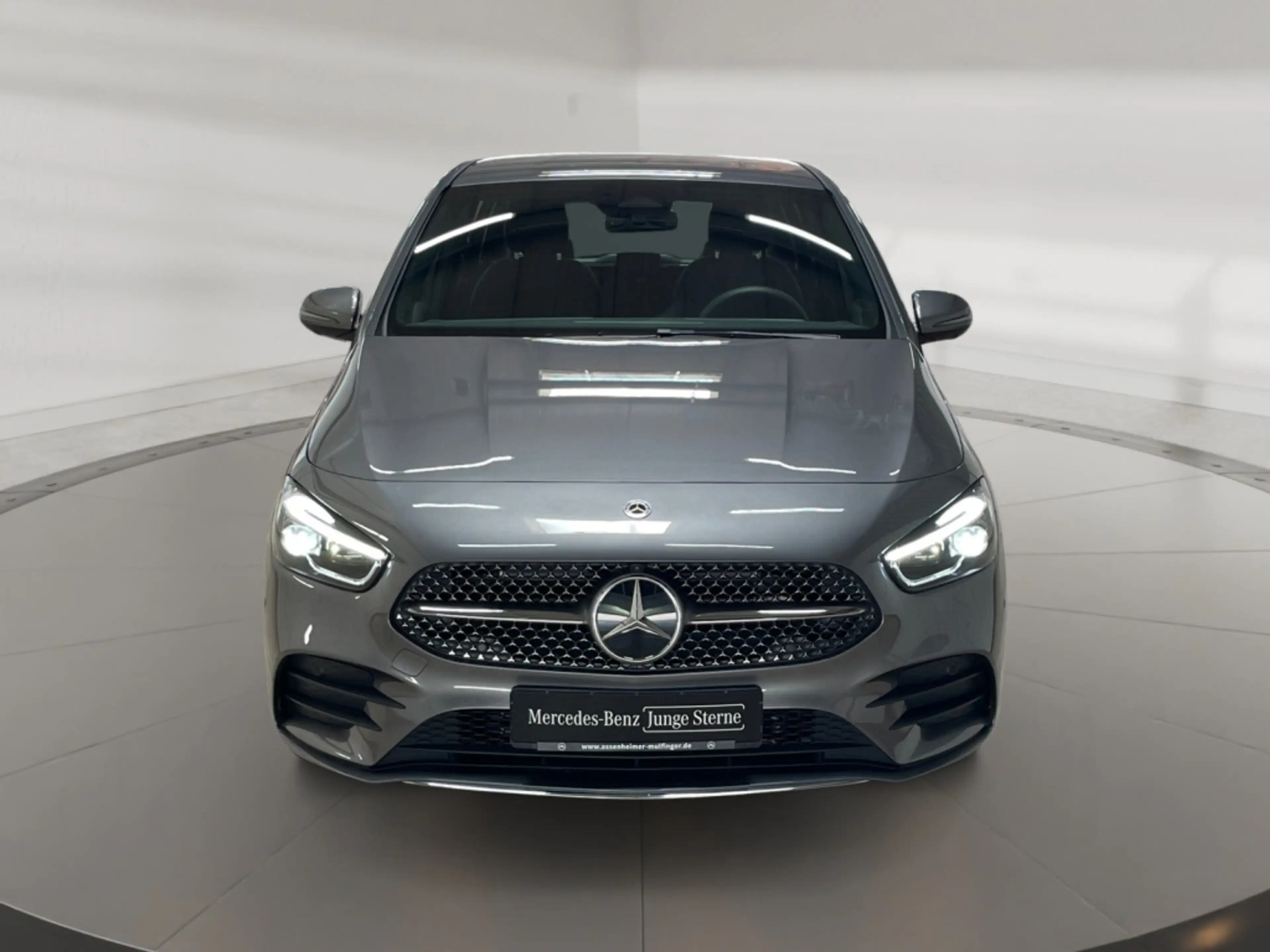 Mercedes-Benz B 250 e AMG AMG+MBUX+MBeam+Fahrassist+AHK+Wide — photo 8