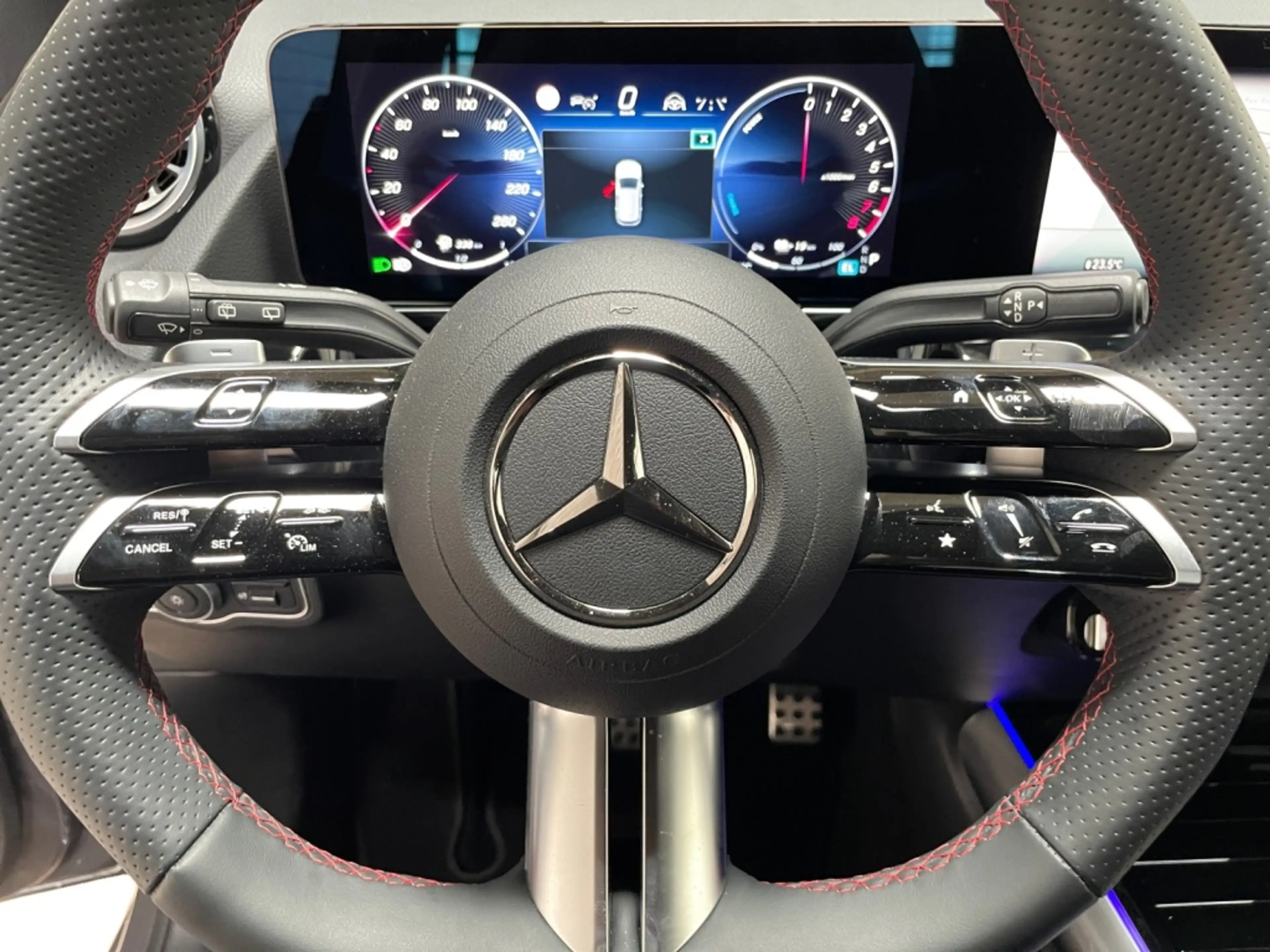 Mercedes-Benz B 250 e AMG AMG+MBUX+MBeam+Fahrassist+AHK+Wide — photo 14