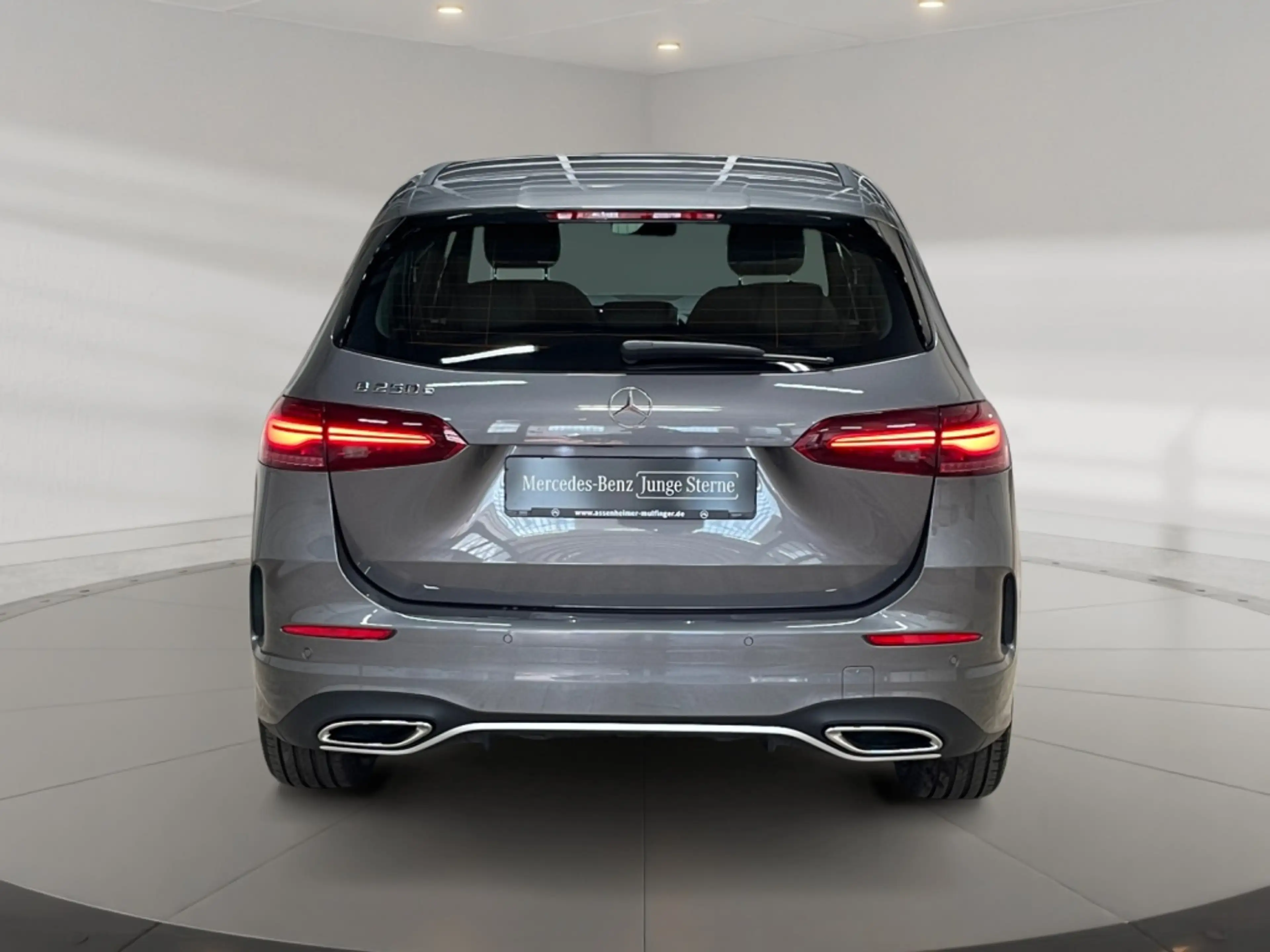Mercedes-Benz B 250 e AMG AMG+MBUX+MBeam+Fahrassist+AHK+Wide — photo 7