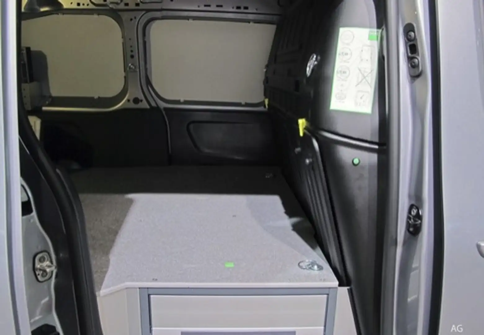 Peugeot Partner 1.5BlueHDI S&S Pro Standard 600kg 100 Blanco - 1
