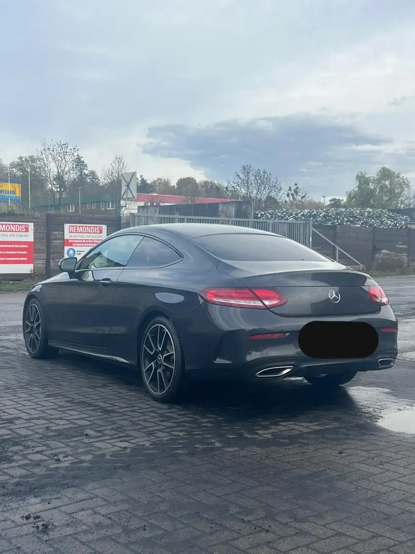 Mercedes-Benz C 300 Coupe 9G-TRONIC AMG Line - 2