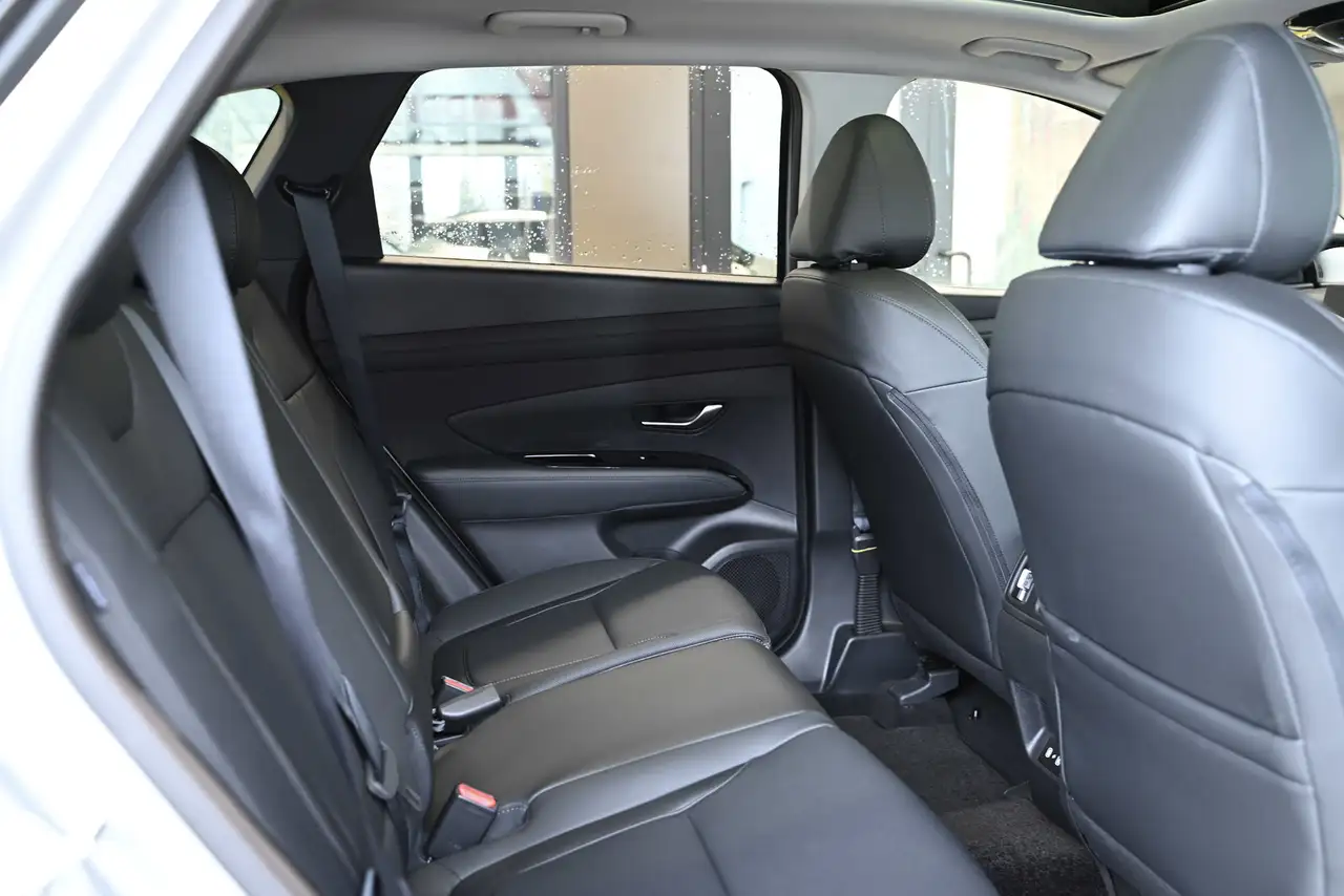 Hyundai TUCSON снимка Hyundai TUCSON