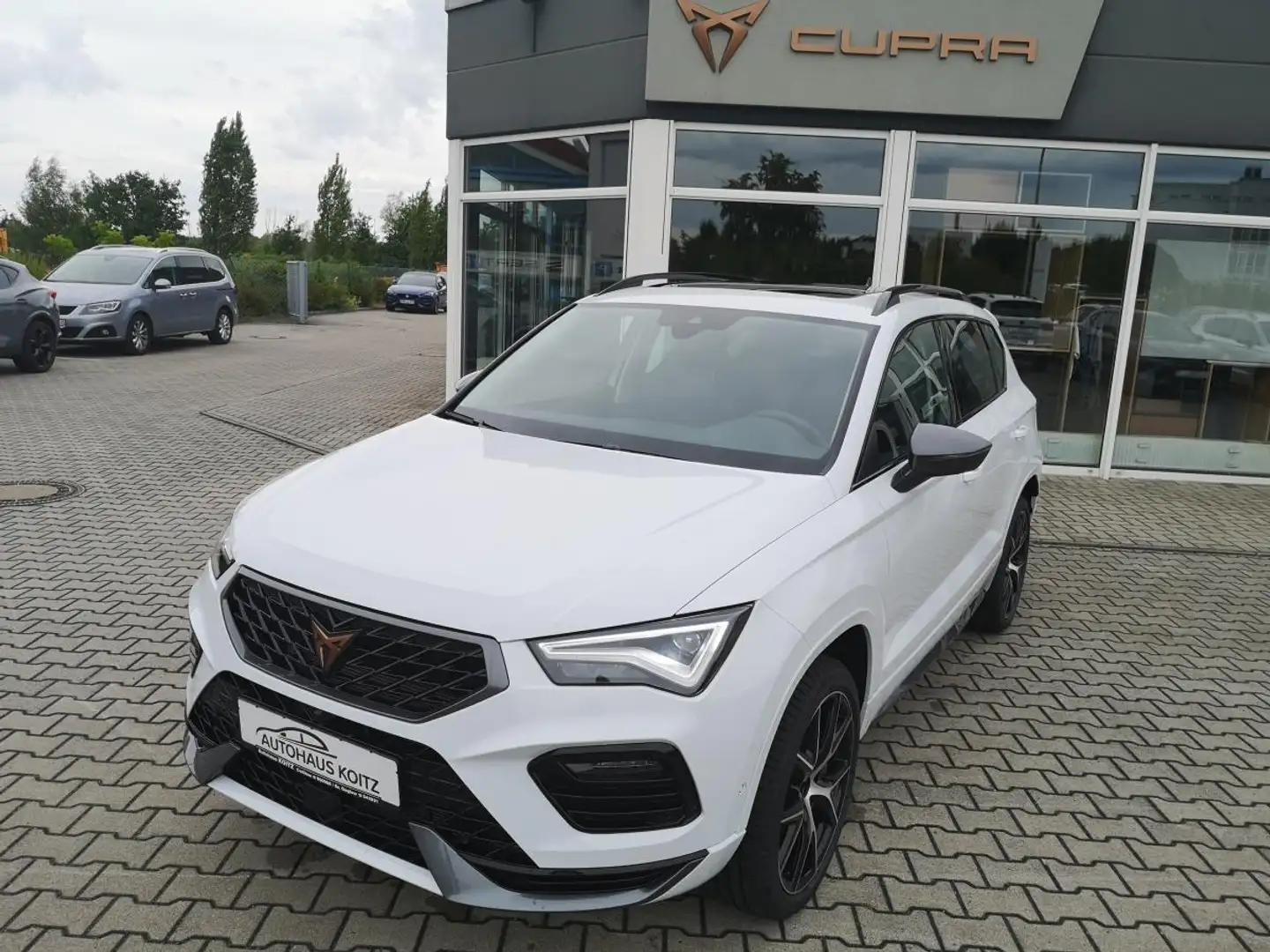 CUPRA Ateca 2.0TSI DSG 4Drive 190PS 360° AHK Schiebedach Weiß - 1