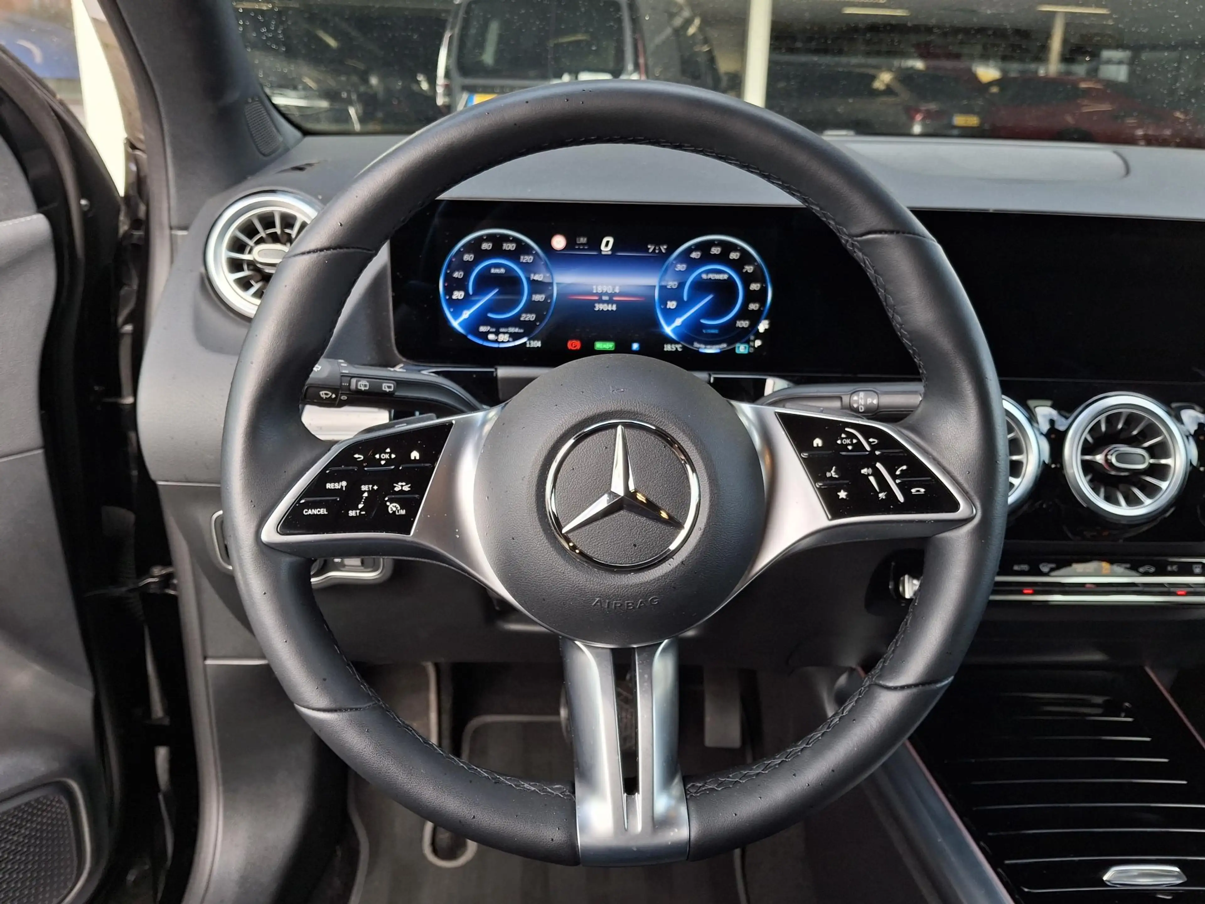 Mercedes-Benz EQA 250 250+ Business Line 71 kWh SoH 100% | STUURVERWARMI — photo 4