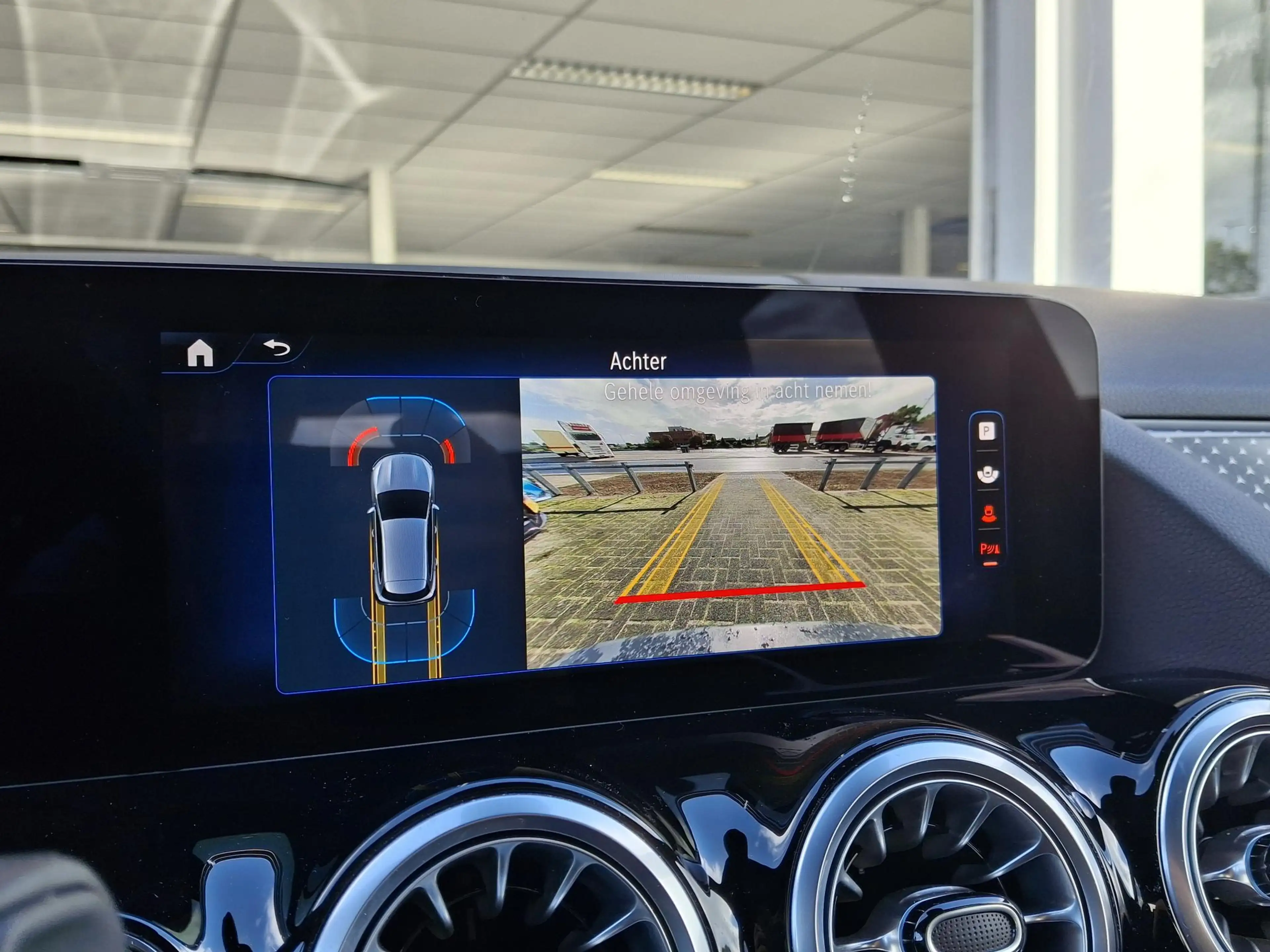 Mercedes-Benz EQA 250 250+ Business Line 71 kWh SoH 100% | STUURVERWARMI — photo 10