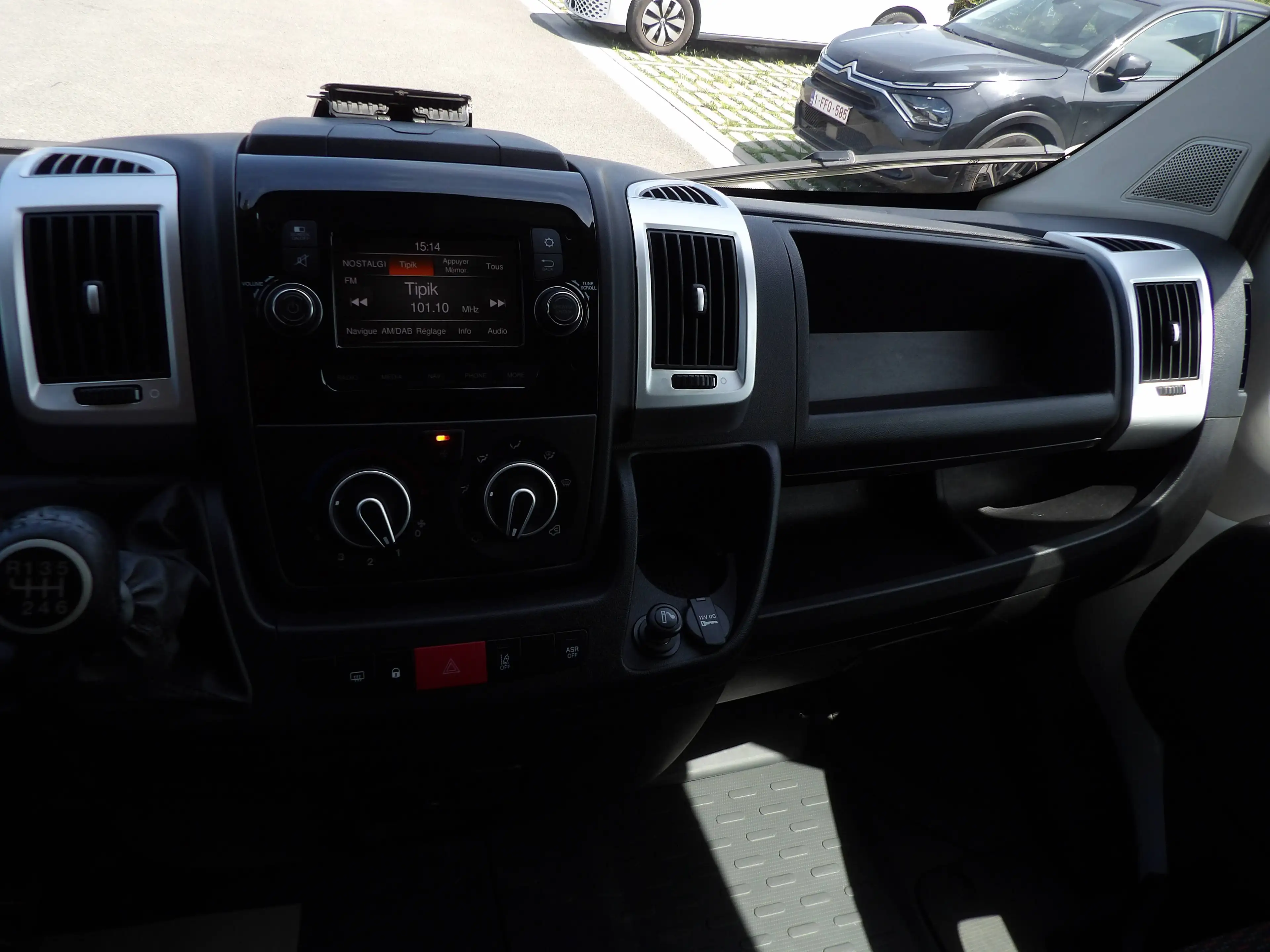 Peugeot Boxer 2.2 BlueHDi L3H2 Asphalt S/S (EU6if) — photo 15