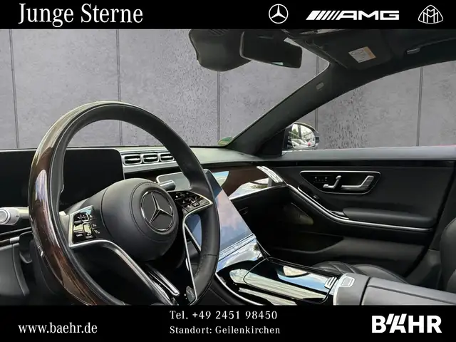 Mercedes-Benz S-Class view 11