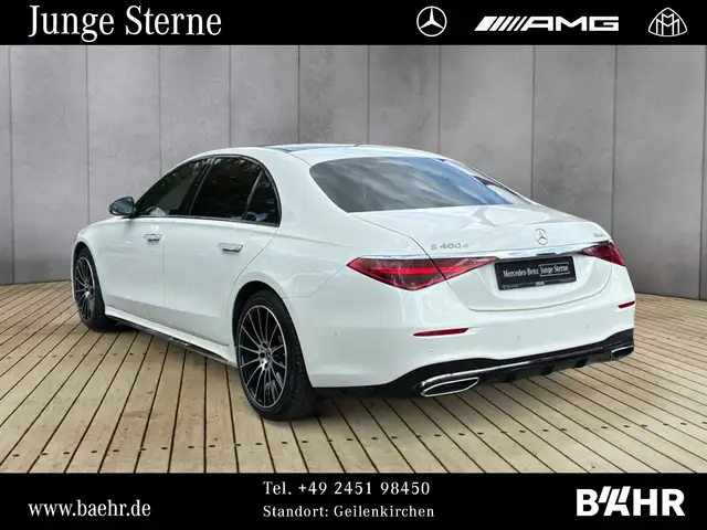 Mercedes-Benz S-Class view 3