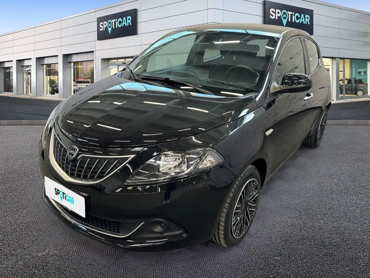 Lancia Ypsilon