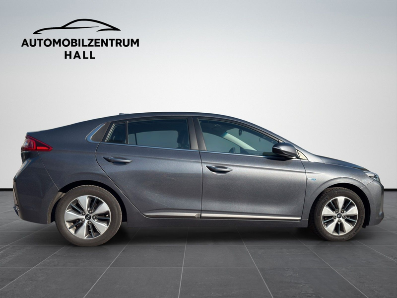 Hyundai IONIQ Lim. Premium Plug-In Hybrid NAVI ACC LEDER — photo 7