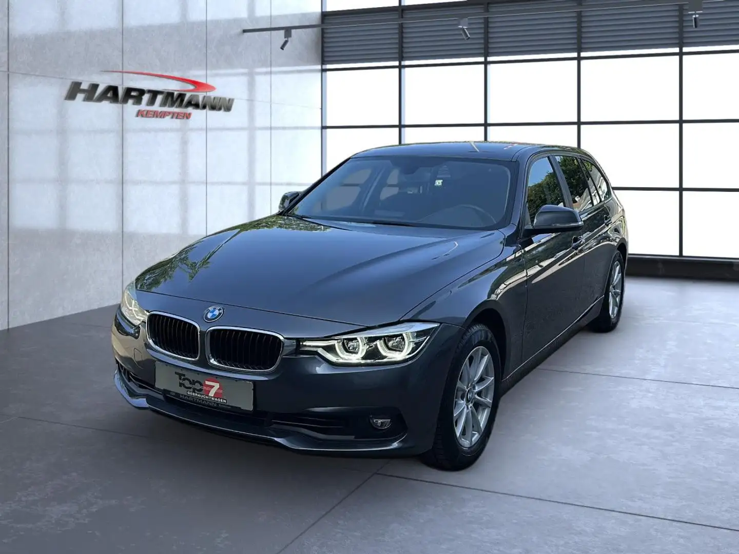 BMW 320 i Advantage Touring Bluetooth Navi LED Klima Gris - 2