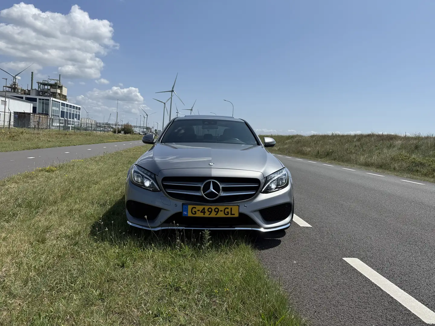 Mercedes-Benz C 180 Prestige AMG Line Grijs - 2