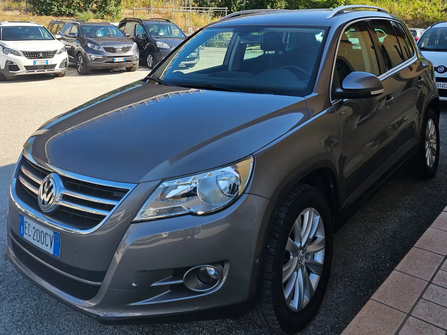 Volkswagen Tiguan Tiguan I 2007 2.0 tdi Sport Gris - 2