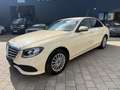 Mercedes-Benz E 200 D Lim. 2-Hand/Klimaauto/Leder/SHZ Gelb - thumbnail 1