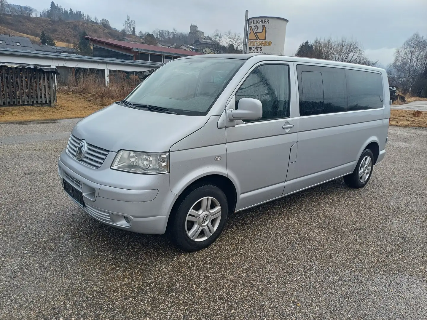 Volkswagen T5 Caravelle LR Comfort 2,5 TDI 4motion D-PF Срібний - 1
