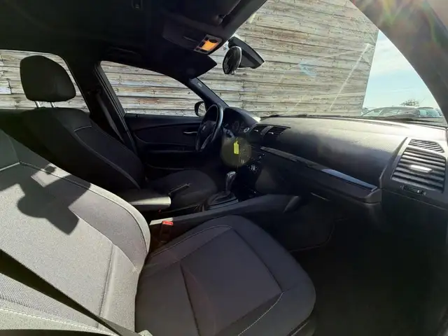 BMW 1 Series view 17