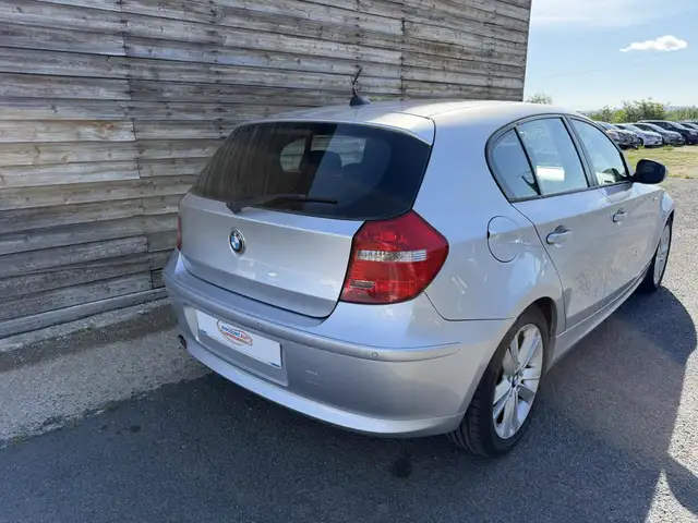 BMW 1 Series view 7