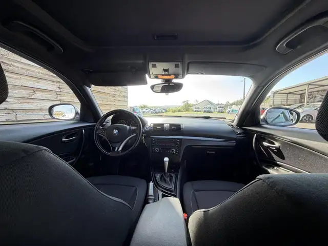 BMW 1 Series view 14