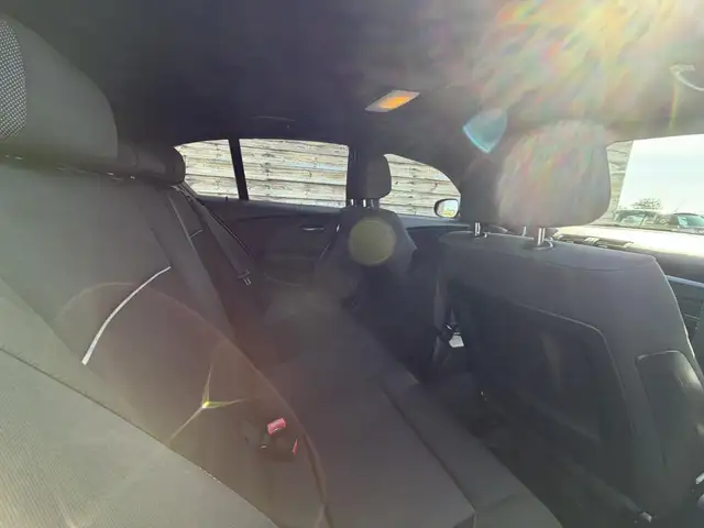 BMW 1 Series view 12
