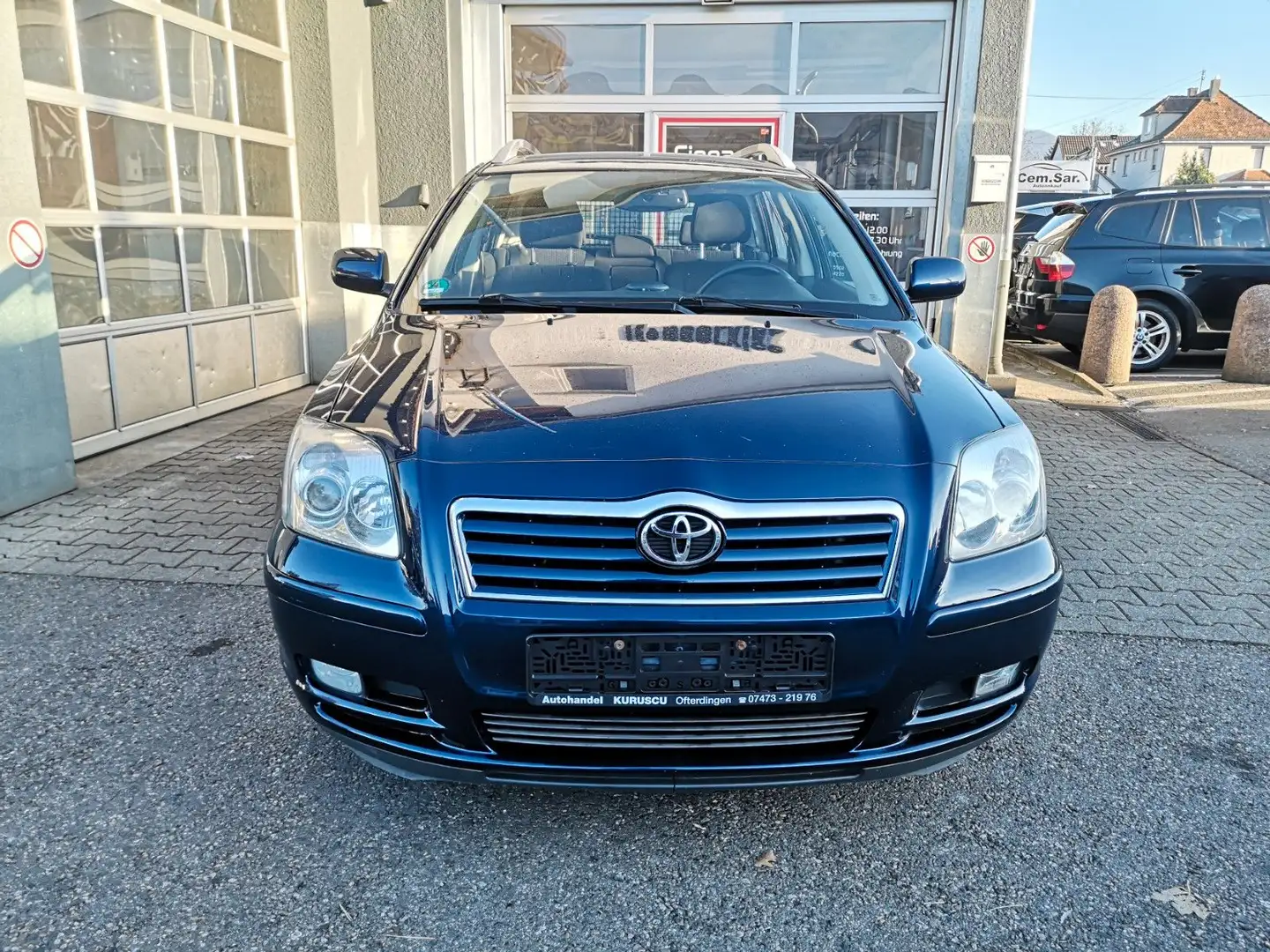 Toyota Avensis 2.0 Executive Lückenlos ToyotaScheckheft Синій - 2
