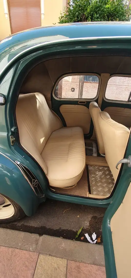 Renault - 2