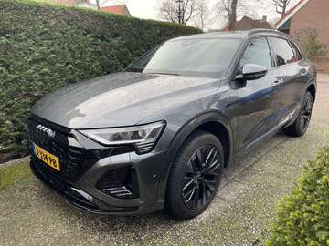 Q8 e-tron 50 Quattro S Edition - Sportive Black/Grey