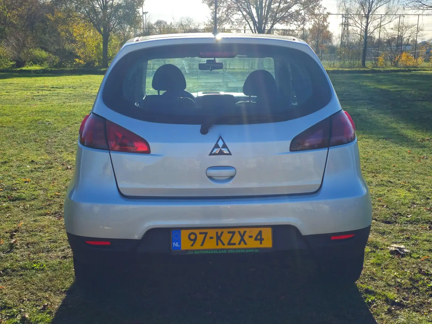 Mitsubishi Colt Colt 1.3 Edition Two Grijs - 2