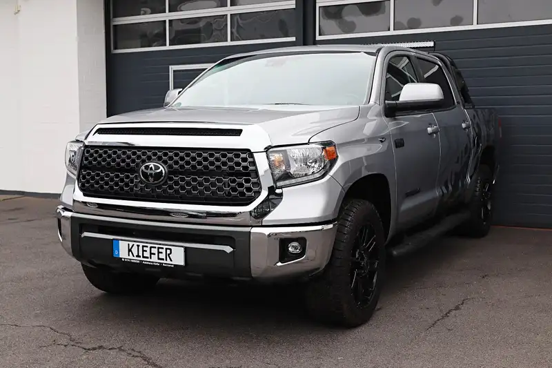 Annonce voiture d'occasion Toyota Tundra - CARADIZE