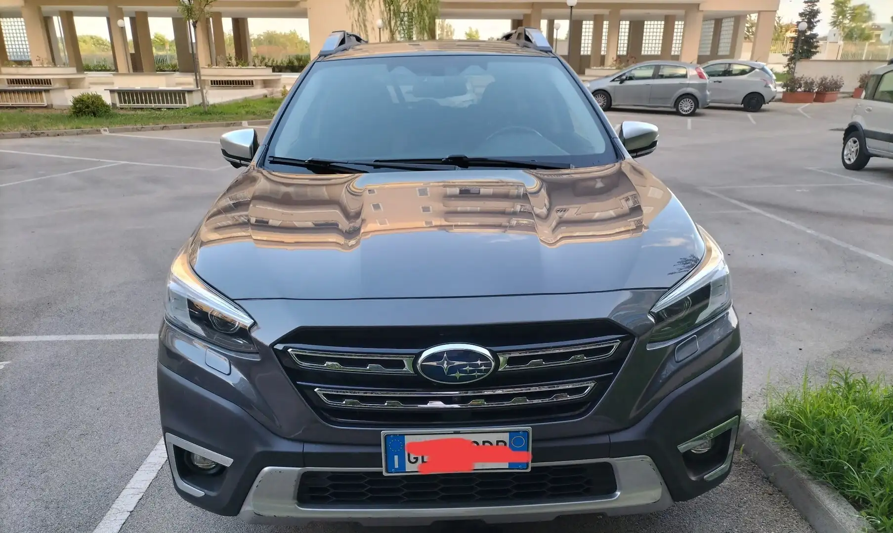 Subaru OUTBACK 2.5i Premium lineartronic - 1