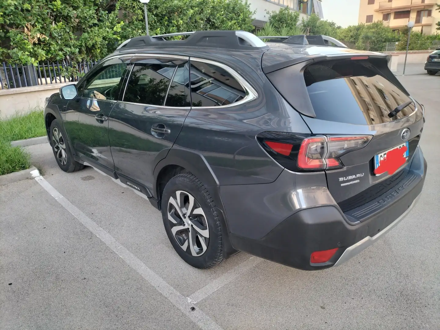 Subaru OUTBACK 2.5i Premium lineartronic - 2