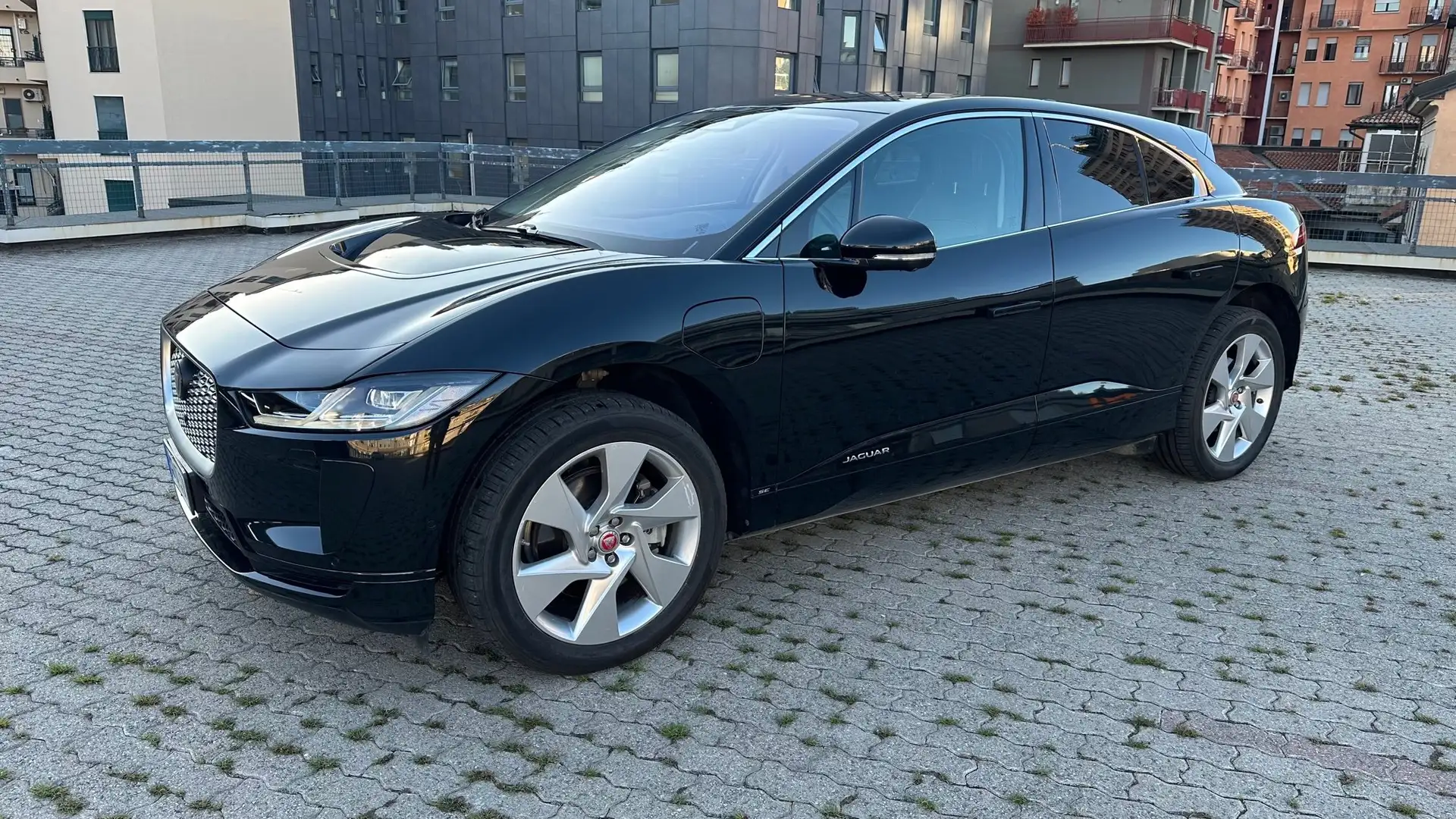Jaguar I-Pace EV 400 SE Mod.2021 TELECAMERA360 Navi c.20 AWD Nero - 1