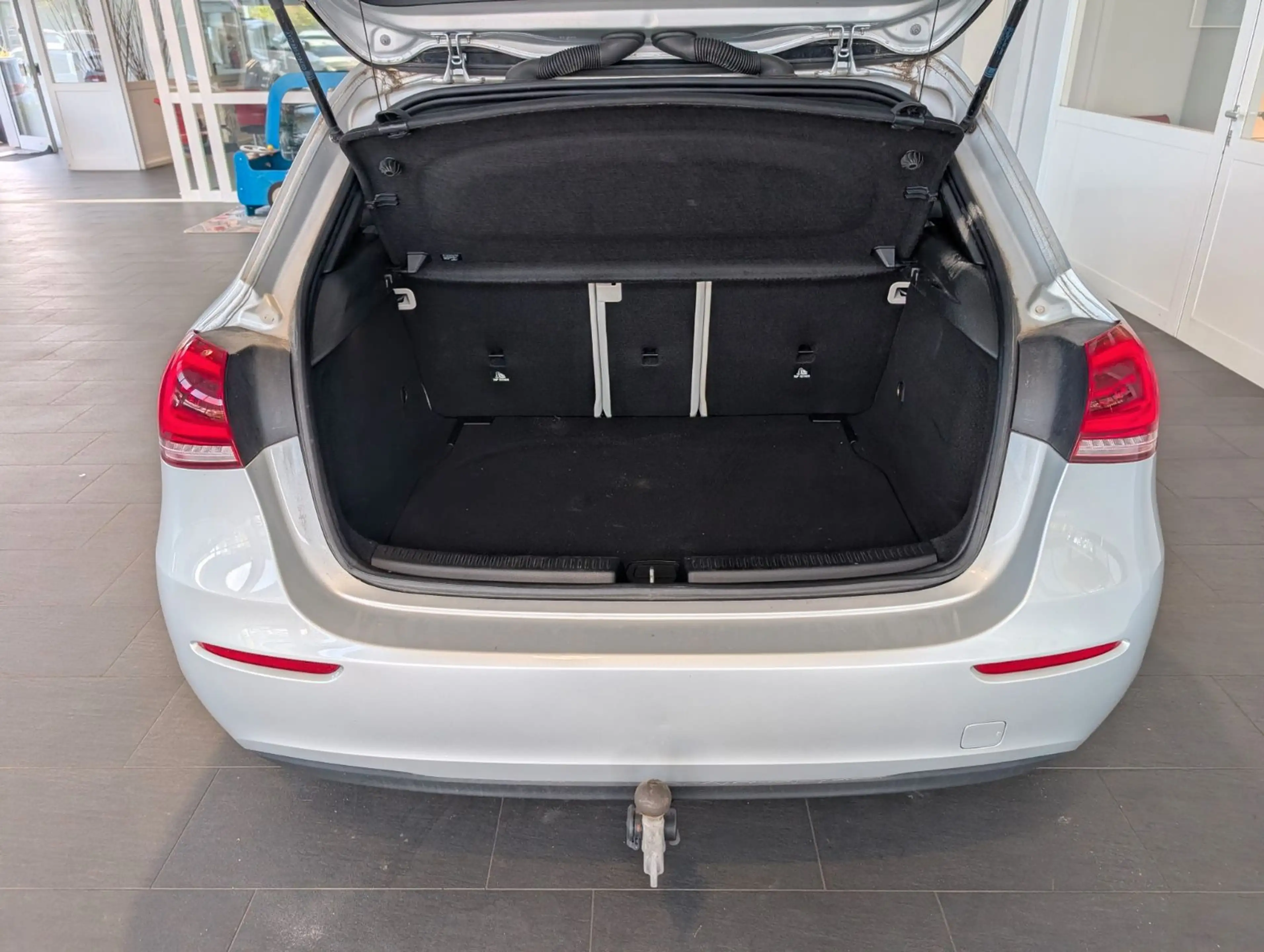 Mercedes-Benz A 200 d*LED*ACC*AHK*Panorama*KAM* — photo 13