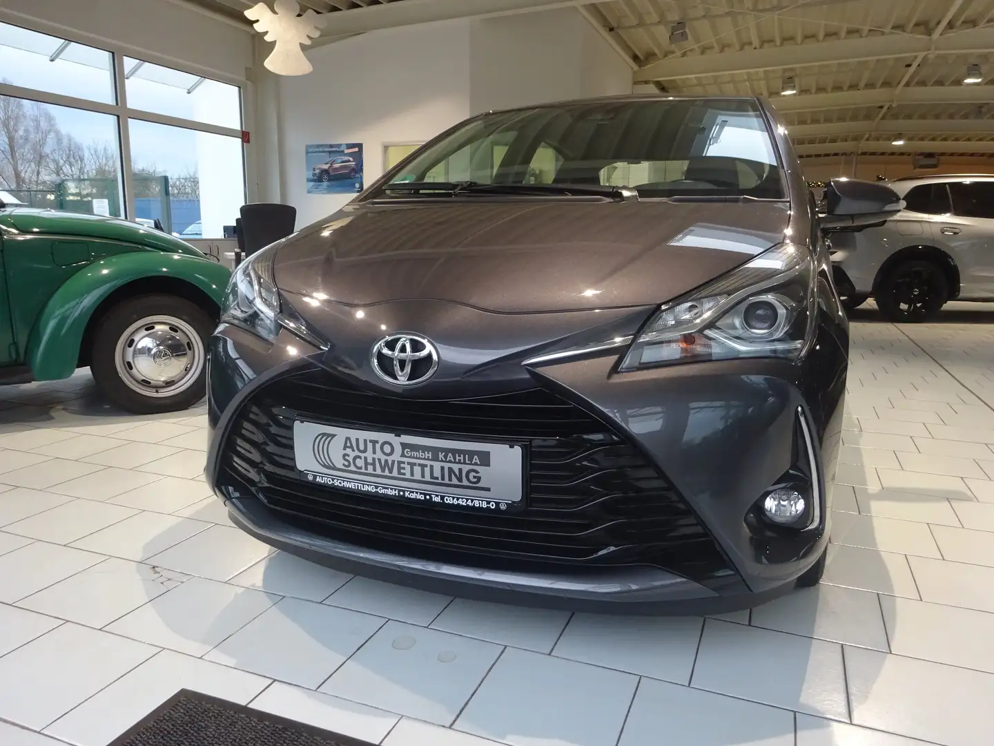 Toyota Yaris Yaris 5-Türer 1,5-Dual-VVT-iE Team Deutschland Grey - 1