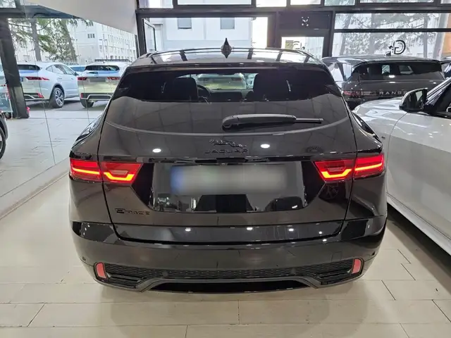 Jaguar E-Pace view 10