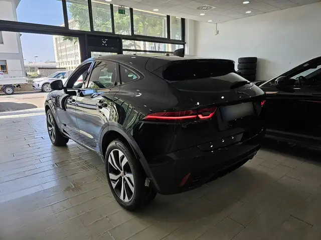 Jaguar E-Pace view 9