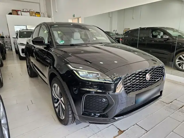 Jaguar E-Pace view 3