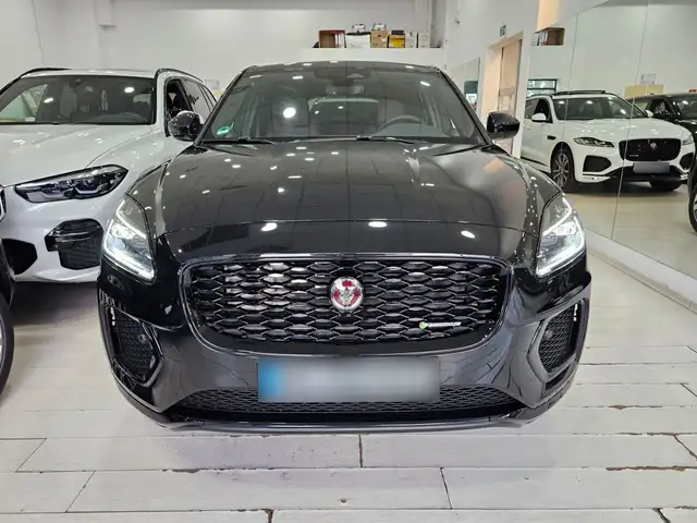 Jaguar E-Pace view 4
