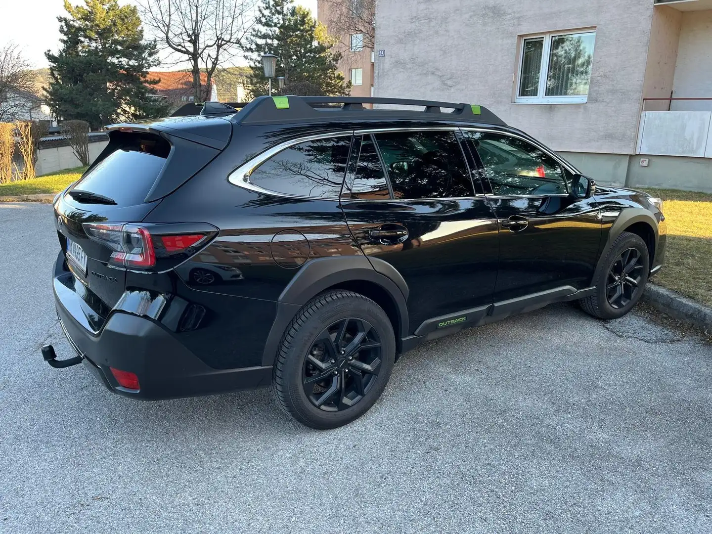 Subaru OUTBACK 2,5i+Adventure+AWD+CVT Černá - 1